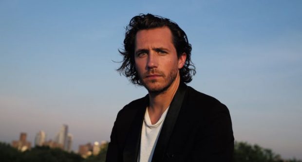 foto van zanger Jesse Marchant