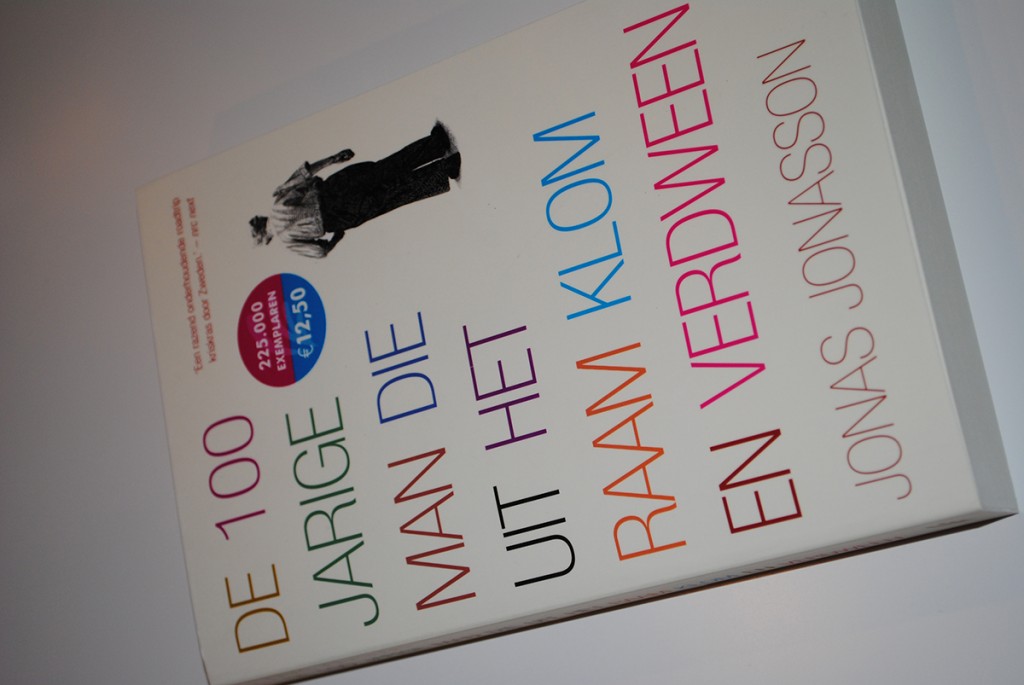 Boek Recensie De 100 jarige man die uit het raam klom en verdween